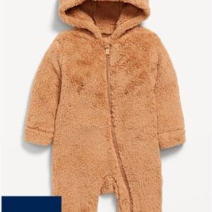 NWT Size 0-3 MTHS Brown Bear Fuzzy Footie One Piece Coat w/ Bear Ear Hood